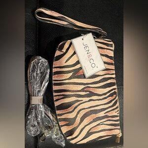 Jen & Co. Zebra Print Wristlet Clutch - Black and Tan